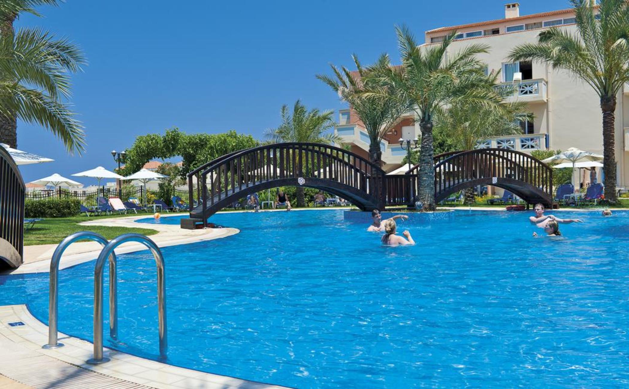 Sea View Apartment Kolymbari Exterior photo